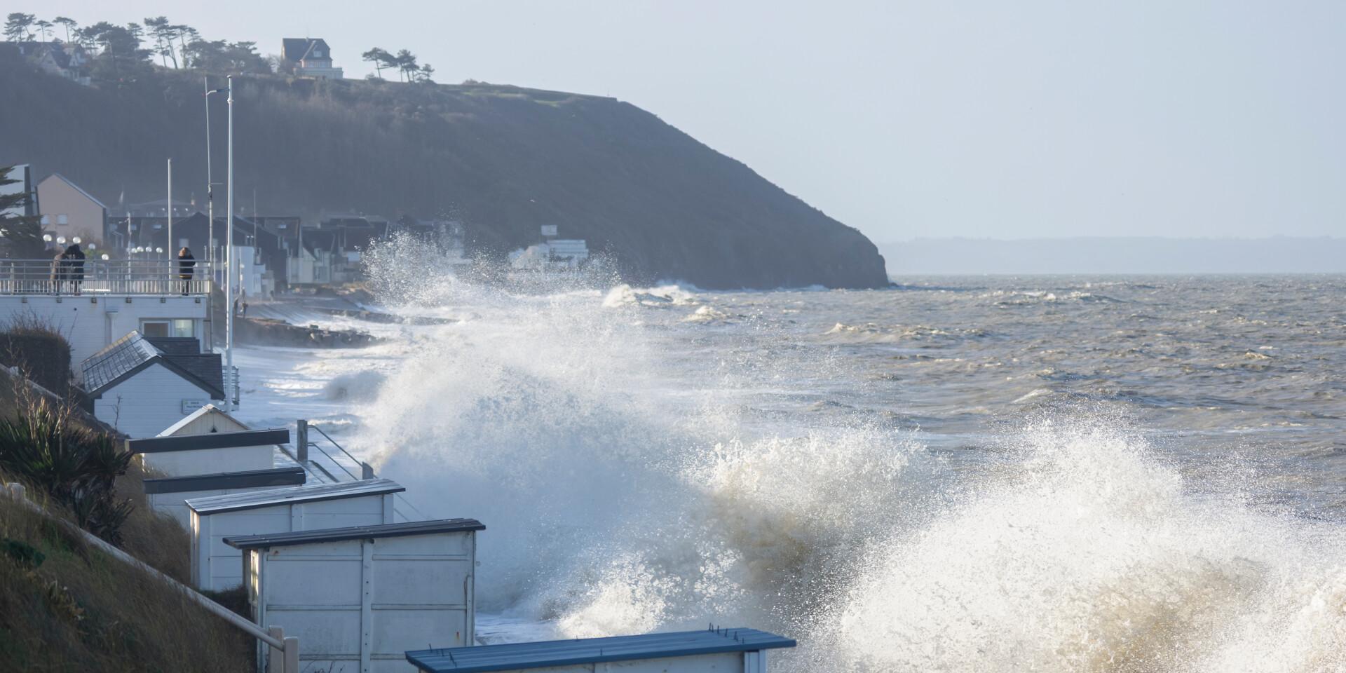 Spectacle Des Marees Sur La Plage De Jullouville Credit Otgtm Pauline Vidinic 36675 1920px