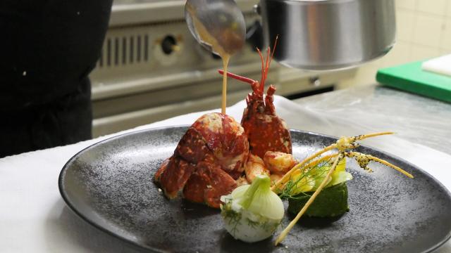 Experience Le Homard Chez Le Chef Jonathan Datin Credit Otgtm Estelle Cohier 33694 1920px 9