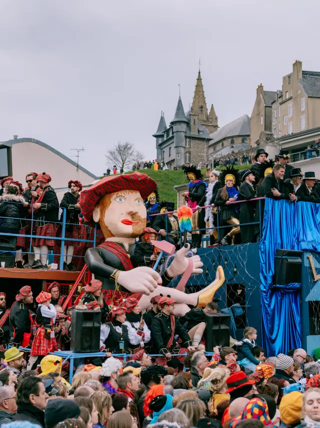 Karneval Von Granville Credit Otgtm Cecile Ballon 36918 1920px 1
