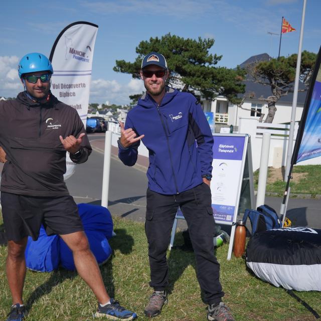 Leo Adrien Parapente 01