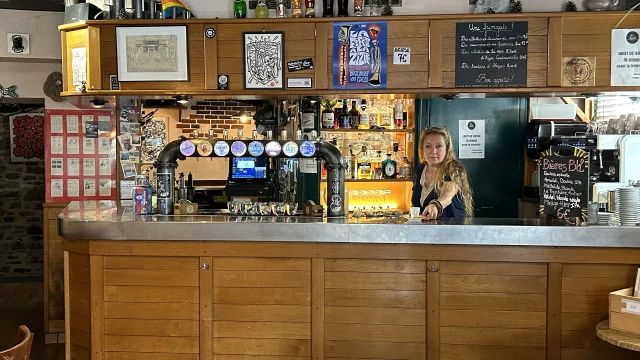 Nathalie Jeandidier Bar La Rafale Granville 07