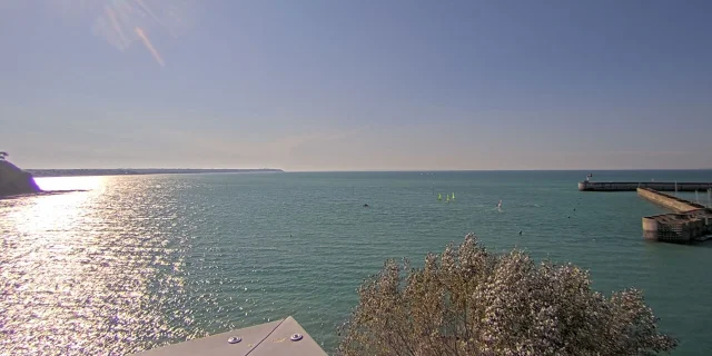 Webcam de Granville - 8 Milles Nautic